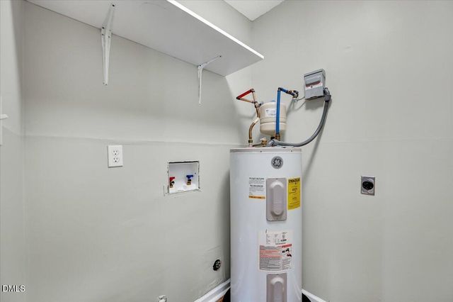 1310 Park Glen Drive 203, Raleigh, NC 27610