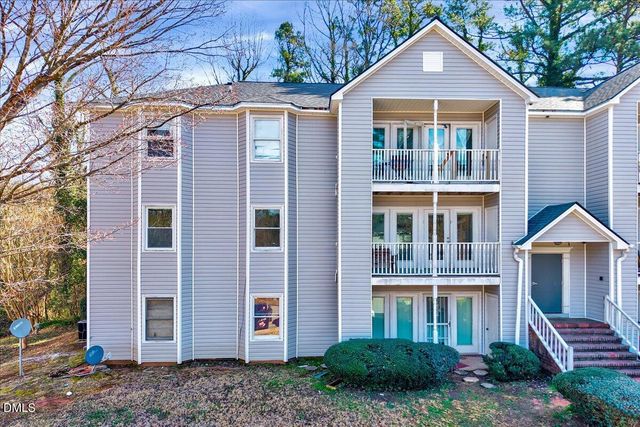 1310 Park Glen Drive 203, Raleigh, NC 27610