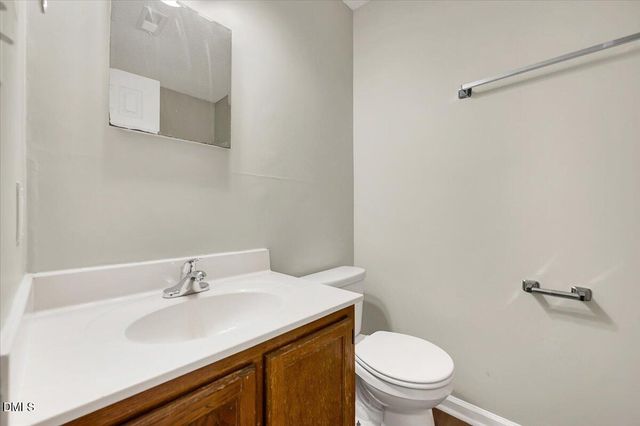 1310 Park Glen Drive 203, Raleigh, NC 27610