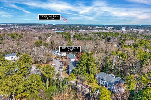 1310 Park Glen Drive 203, Raleigh, NC 27610