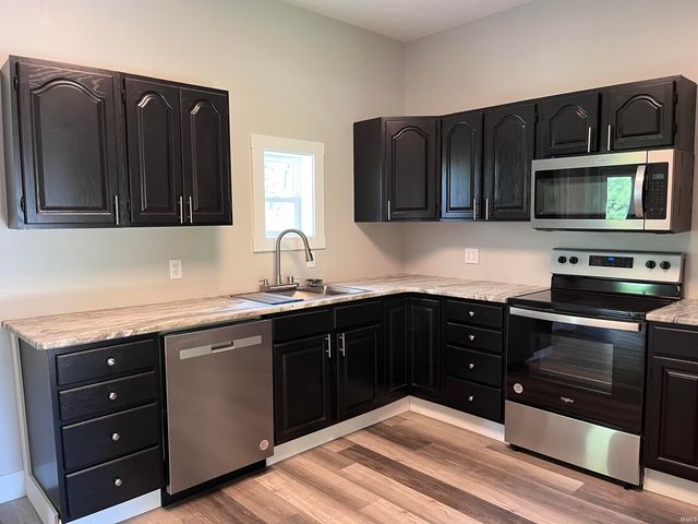 108 N Carter Street, Colfax, IN 46035