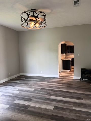 108 N Carter Street, Colfax, IN 46035