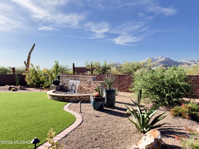 3870 W Sabrina Wash Place, Marana, AZ 85658
