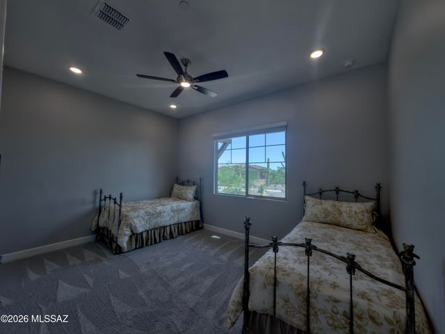 3870 W Sabrina Wash Place, Marana, AZ 85658