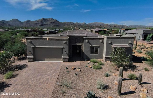 3870 W Sabrina Wash Place, Marana, AZ 85658