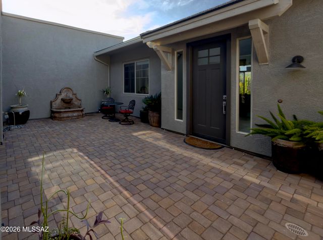 3870 W Sabrina Wash Place, Marana, AZ 85658