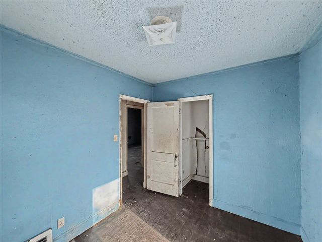 2613 Columbia Street, Des Moines, IA 50313