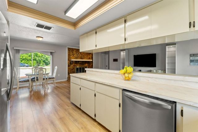 1068 TRYON CIRCLE, Spring Hill, FL 34606