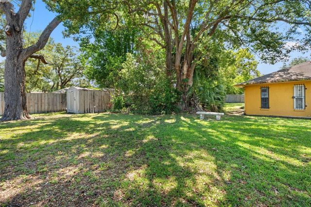 1068 TRYON CIRCLE, Spring Hill, FL 34606