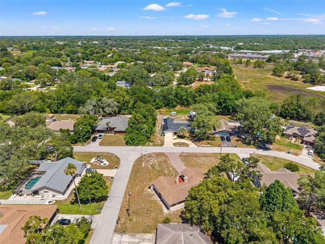 1068 TRYON CIRCLE, Spring Hill, FL 34606
