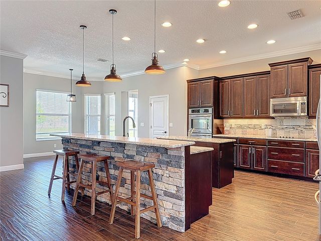 2350 VIRGIL HALL ROAD, Lithia, FL 33547