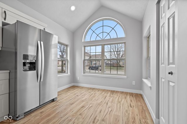 1233 Avalon Circle, Greenwood, IN 46142