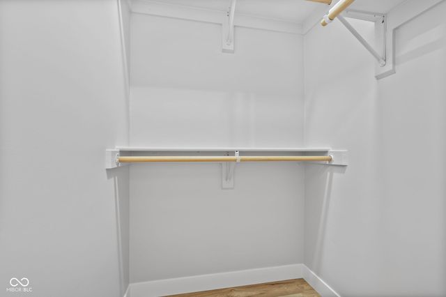 1233 Avalon Circle, Greenwood, IN 46142