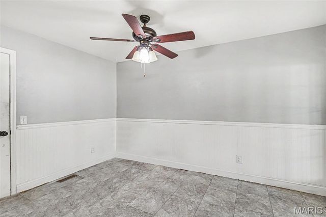 2765 Cathedral Drive, St Louis, MO 63129