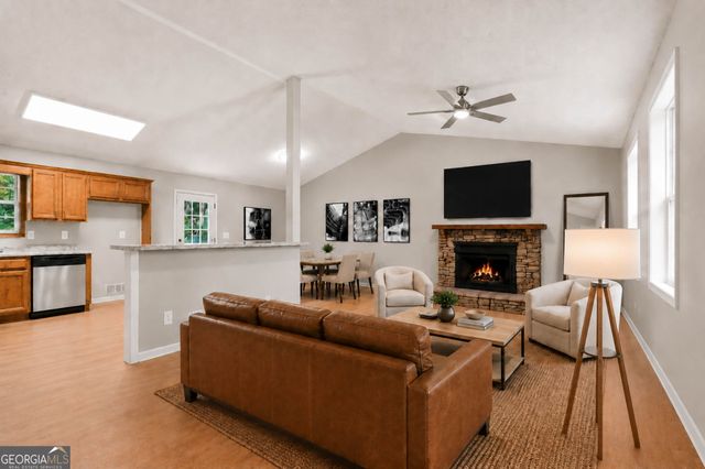 6370 Holborne Lane, Douglasville, GA 30134