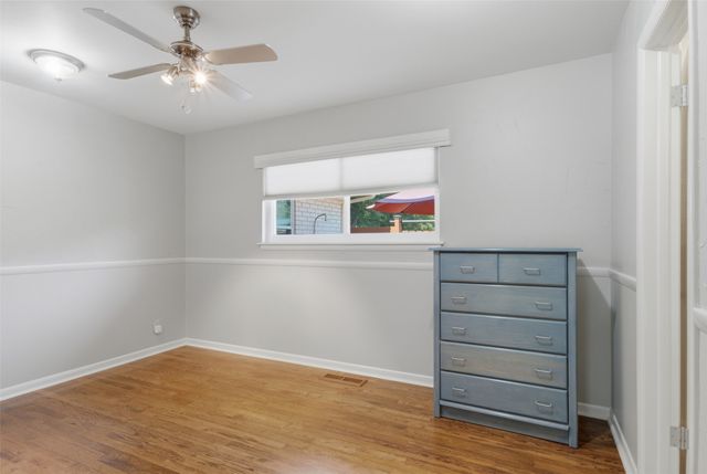 735 W Holiday Lane, Claremore, OK 74017