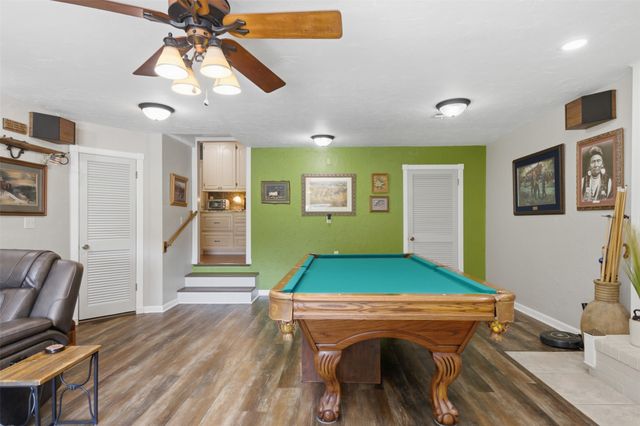 735 W Holiday Lane, Claremore, OK 74017
