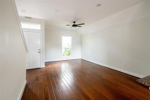 1903 Fletcher Street, Houston, TX 77009