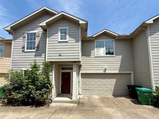 1903 Fletcher Street, Houston, TX 77009
