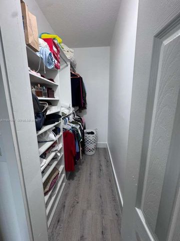 5271 SW 8th St 305, Miami, FL 33134