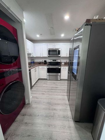 5271 SW 8th St 305, Miami, FL 33134