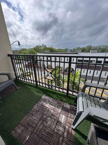 5271 SW 8th St 305, Miami, FL 33134