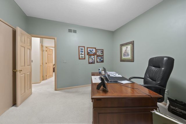 833 Aldengate Drive, Galloway, OH 43119