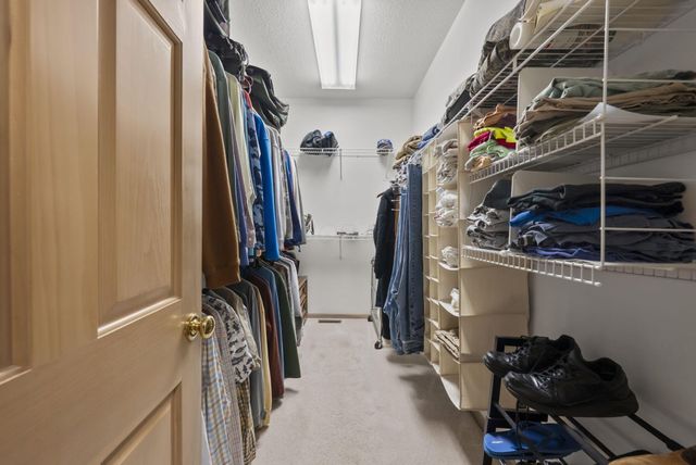 833 Aldengate Drive, Galloway, OH 43119