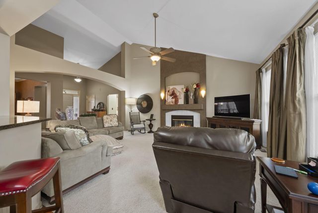 833 Aldengate Drive, Galloway, OH 43119