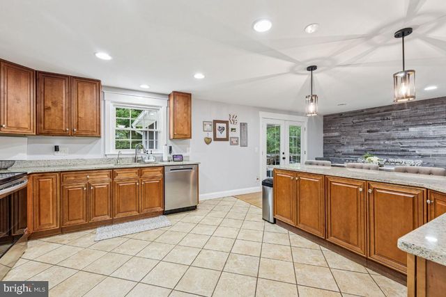 4603 HOLBORN AVE, Annandale, VA 22003