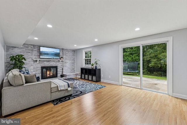 4603 HOLBORN AVE, Annandale, VA 22003