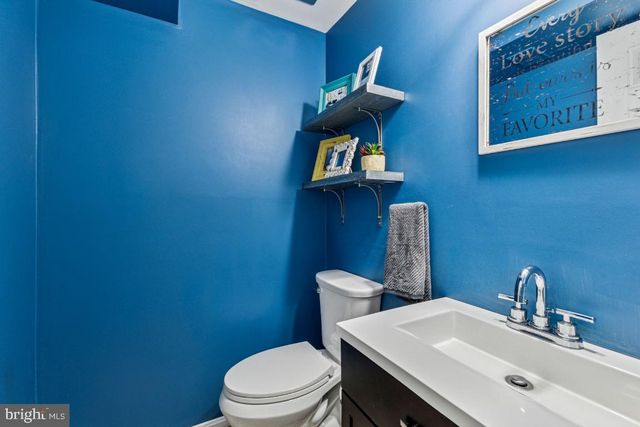 4603 HOLBORN AVE, Annandale, VA 22003