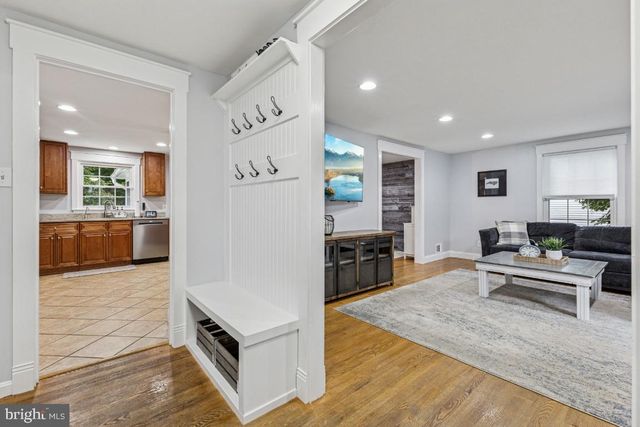 4603 HOLBORN AVE, Annandale, VA 22003