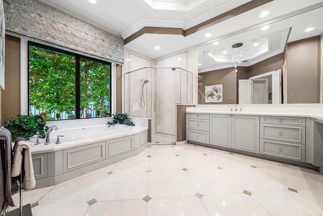 16882 Crown Bridge Drive, Delray Beach, FL 33446