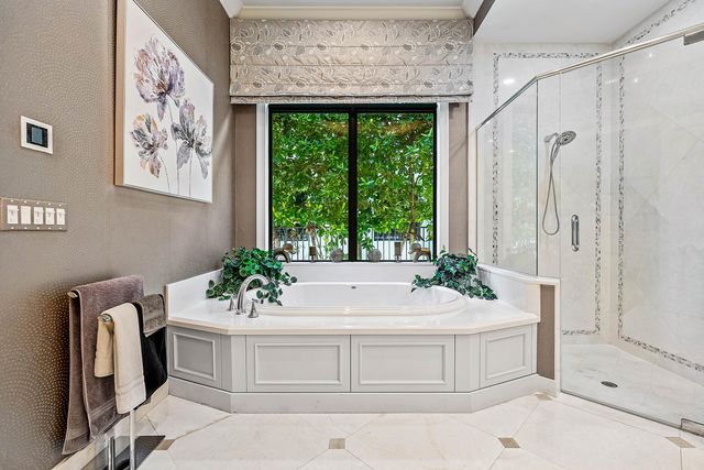 16882 Crown Bridge Drive, Delray Beach, FL 33446