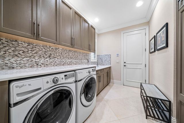 16882 Crown Bridge Drive, Delray Beach, FL 33446