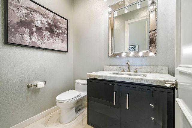16882 Crown Bridge Drive, Delray Beach, FL 33446