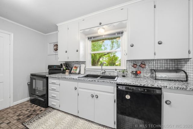 4203 E 24th Street, Tulsa, OK 74114