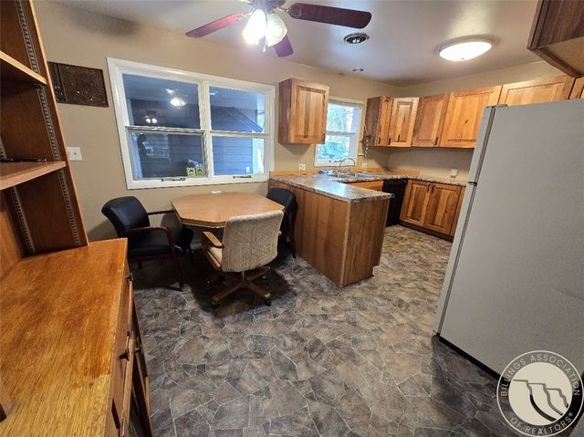 306 S Monroe Street, Baker, MT 59313