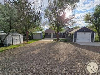 306 S Monroe Street, Baker, MT 59313