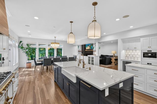 7381 165th Street E, Prior Lake, MN 55372