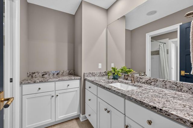 7381 165th Street E, Prior Lake, MN 55372