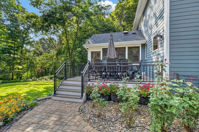 7381 165th Street E, Prior Lake, MN 55372