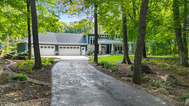 7381 165th Street E, Prior Lake, MN 55372