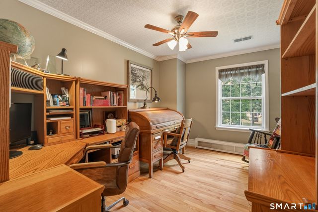 74 Avebury Lane, Tolland, CT 06084