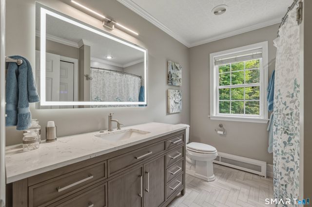 74 Avebury Lane, Tolland, CT 06084