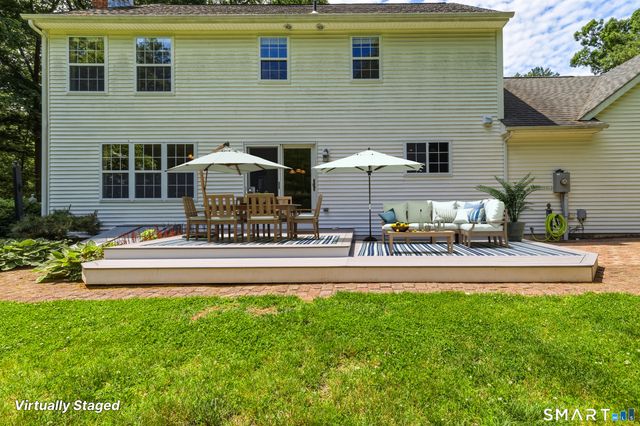 74 Avebury Lane, Tolland, CT 06084