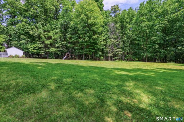 74 Avebury Lane, Tolland, CT 06084