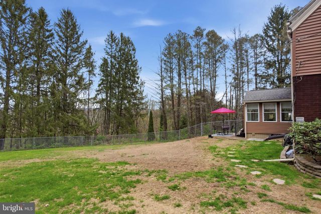 9915 INTERCHANGE RD, Lehighton, PA 18235