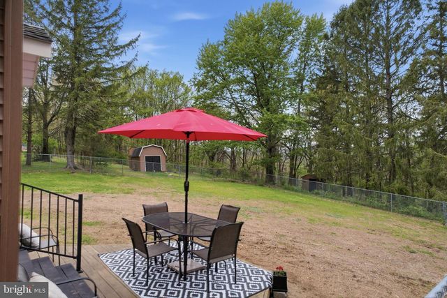 9915 INTERCHANGE RD, Lehighton, PA 18235